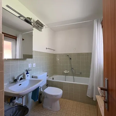 Salue 5 * סאס פה